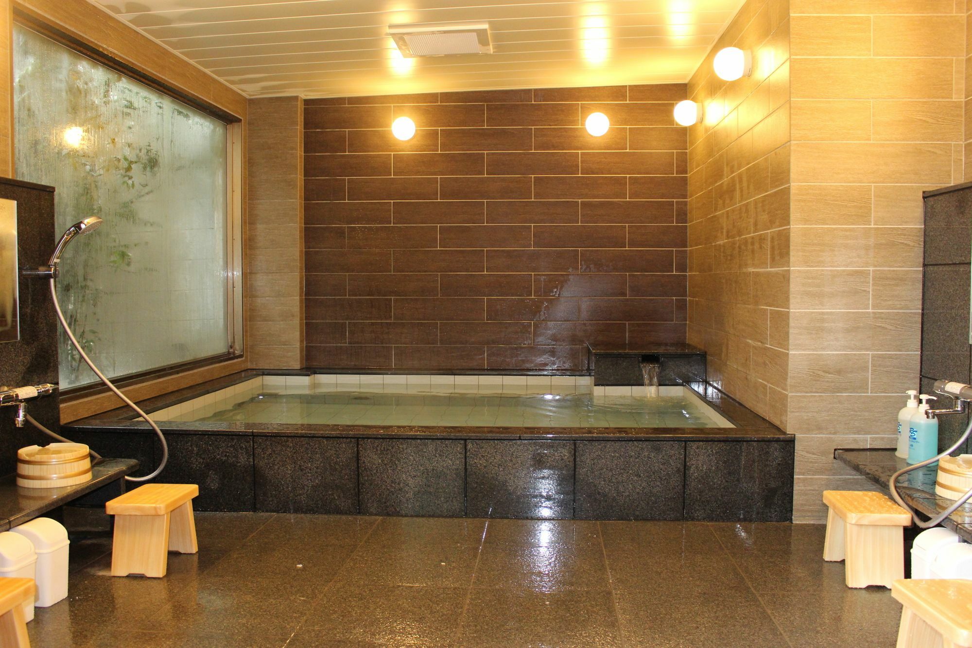 Hotel Higashihiroshima Hills Saijo Exterior photo
